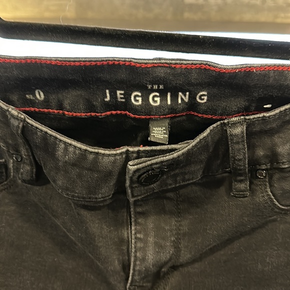 WHBM jeggings black size zero worn 3-4 times. - Picture 2 of 4